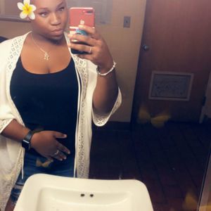 Meet your Posher, Kay